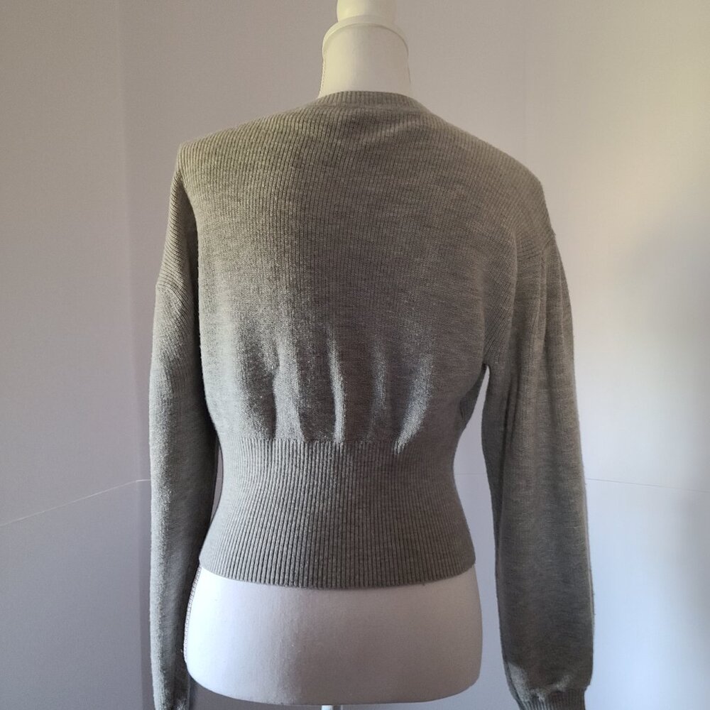 BCBG MAXAZRIA WOMENS LACE UP-CORSET- CROP SWEATER-LIGHT GRAY- SIZE MEDIUM - Picture 8 of 12